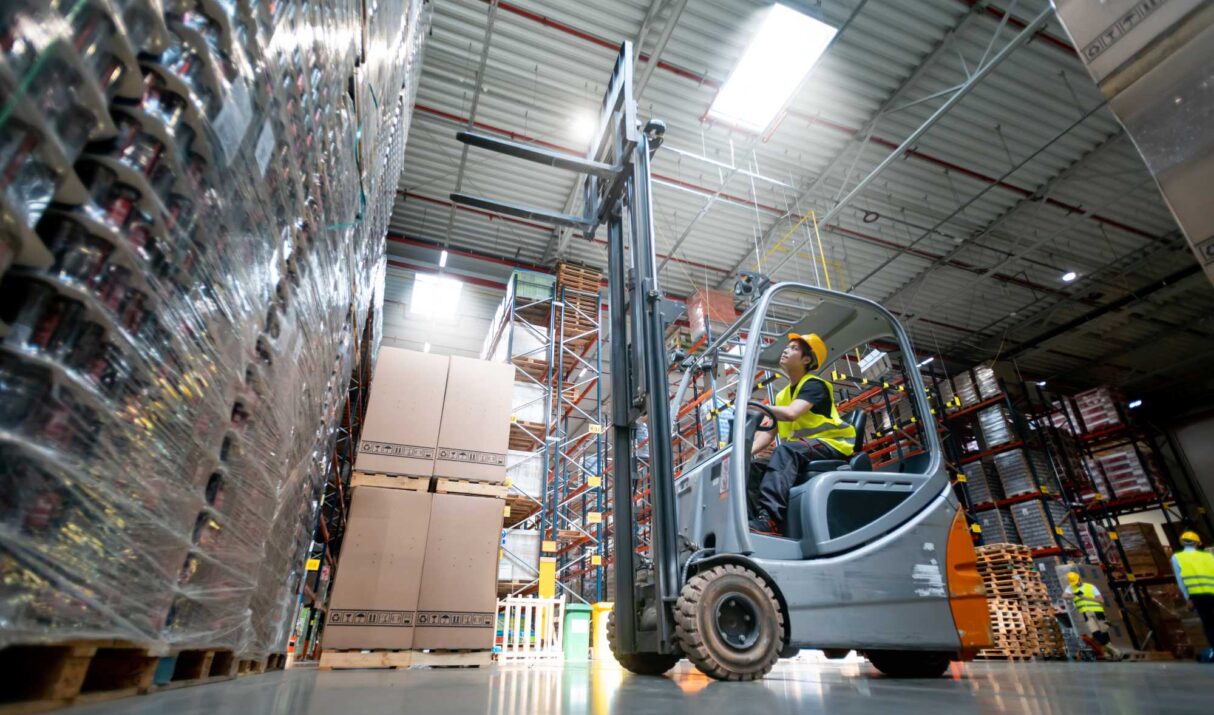 Logistics must provide new customer-centric solutions